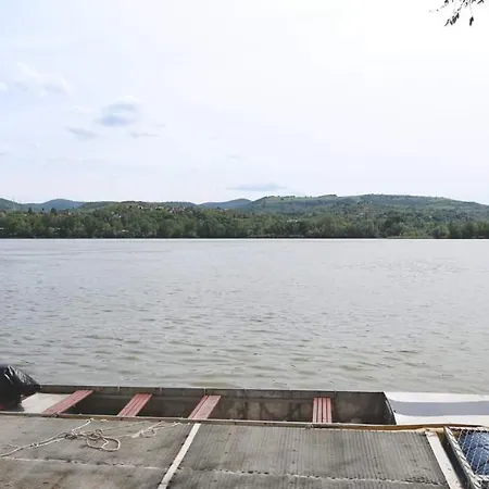 Kamenjar, Vikendica Za Sve Proslave I Drugo