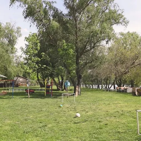 Kamenjar, Vikendica Za Sve Proslave I Drugo Feriehus